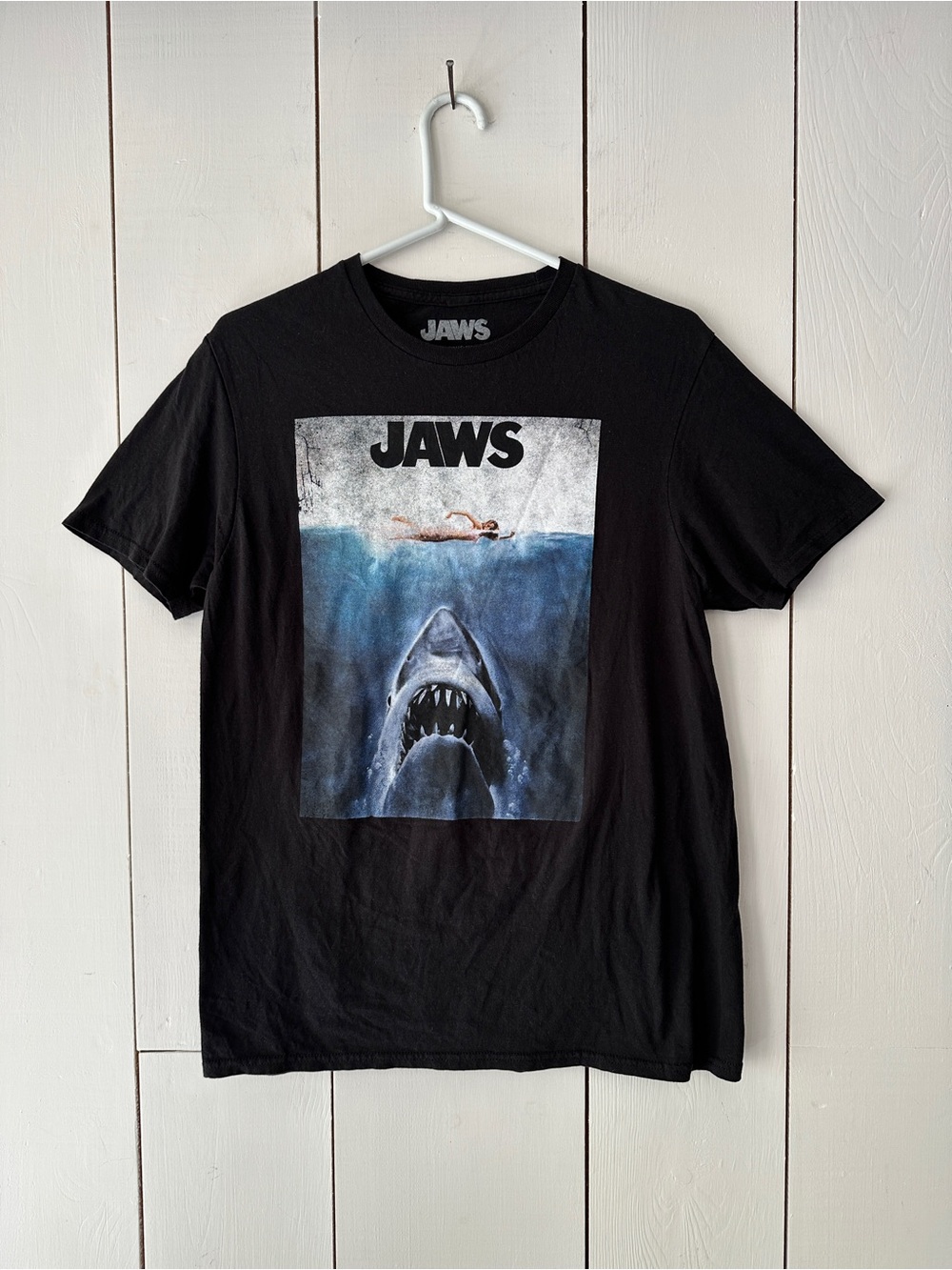JAWS 1975 Retro Graphic T-shirt Sz M Black 100% Cotton
